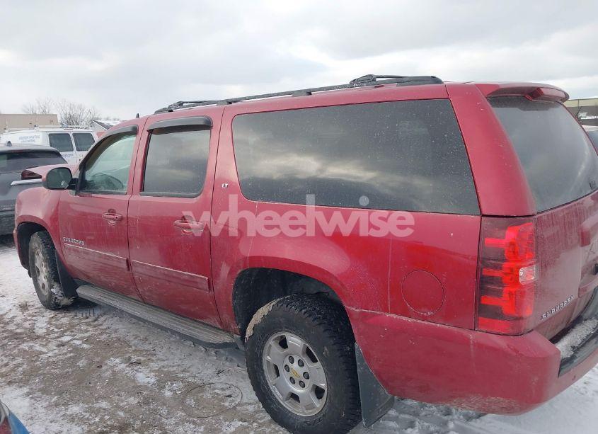 Photo 14 of 2013 Chevrolet Suburban 1500 LT (VIN 1GNSKJE73DR221583)