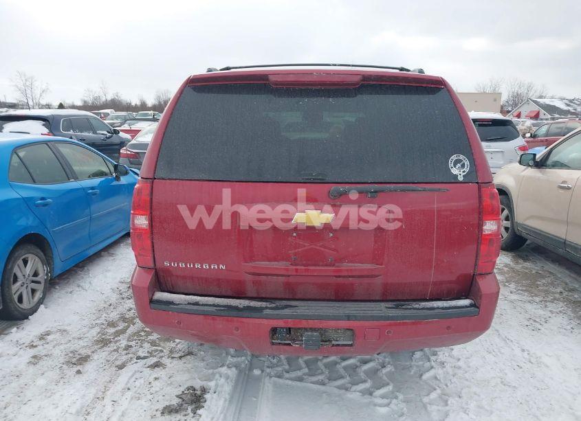 Photo 16 of 2013 Chevrolet Suburban 1500 LT (VIN 1GNSKJE73DR221583)