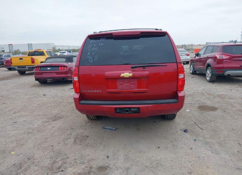 Photo 16 of 2013 Chevrolet Suburban 1500 LT (VIN 1GNSKJE73DR337611)