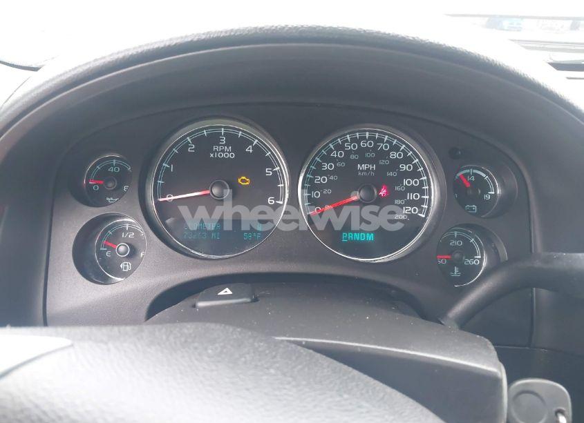 Photo 7 of 2014 Chevrolet Suburban 1500 LT (VIN 1GNSKJE73ER130976)