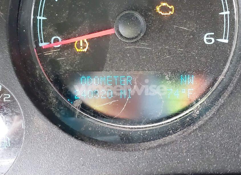 Photo 15 of 2014 Chevrolet Suburban 1500 LT (VIN 1GNSKJE73ER225733)