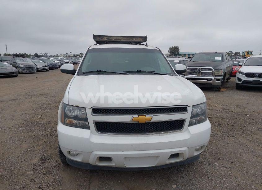 Photo 12 of 2012 Chevrolet Suburban 1500 LT (VIN 1GNSKJE74CR170478)