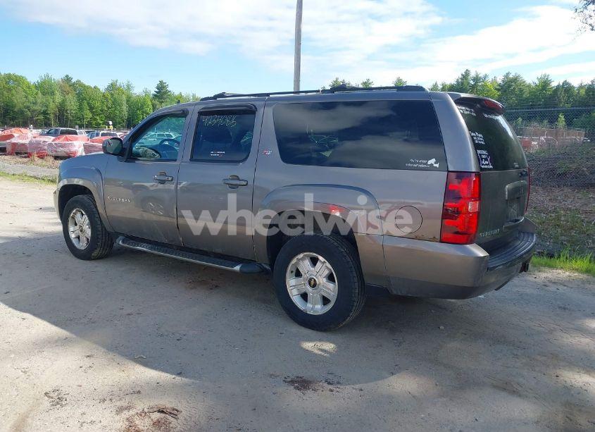 Photo 14 of 2012 Chevrolet Suburban 1500 LT (VIN 1GNSKJE74CR221767)