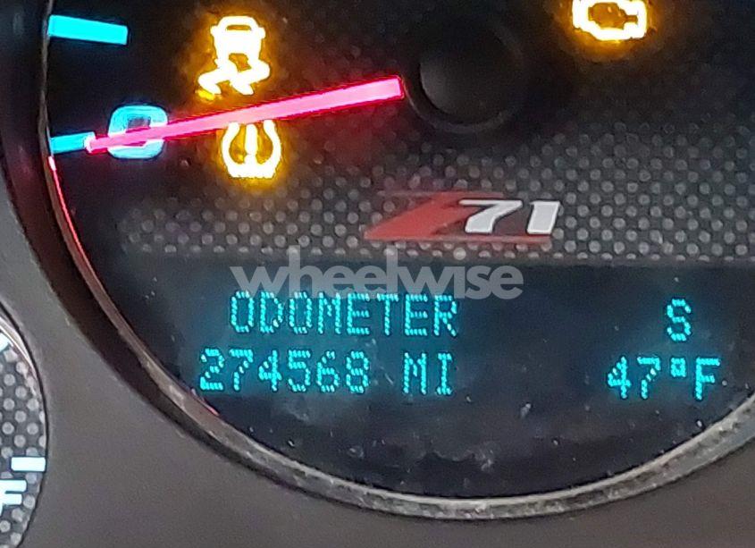 Photo 15 of 2012 Chevrolet Suburban 1500 LT (VIN 1GNSKJE74CR304437)