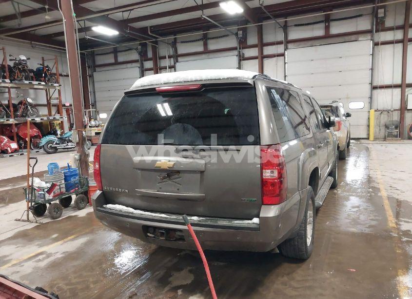 Photo 16 of 2012 Chevrolet Suburban 1500 LT (VIN 1GNSKJE74CR304437)