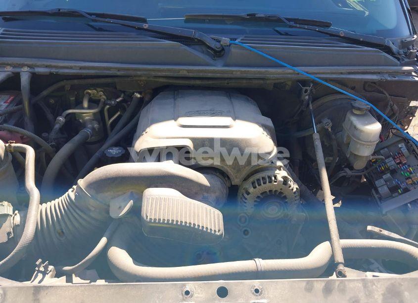 Photo 10 of 2012 Chevrolet Suburban 1500 LT (VIN 1GNSKJE75CR182591)