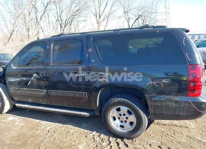 Photo 15 of 2012 Chevrolet Suburban 1500 LT (VIN 1GNSKJE75CR182591)