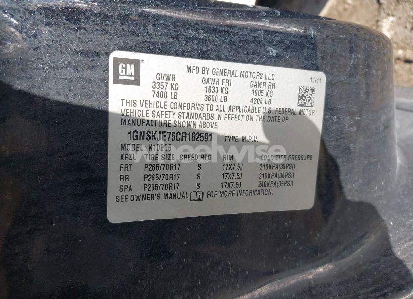 Photo 9 of 2012 Chevrolet Suburban 1500 LT (VIN 1GNSKJE75CR182591)