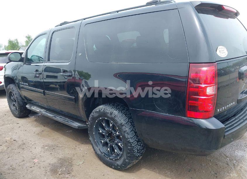 Photo 14 of 2012 Chevrolet Suburban 1500 LT (VIN 1GNSKJE75CR189265)