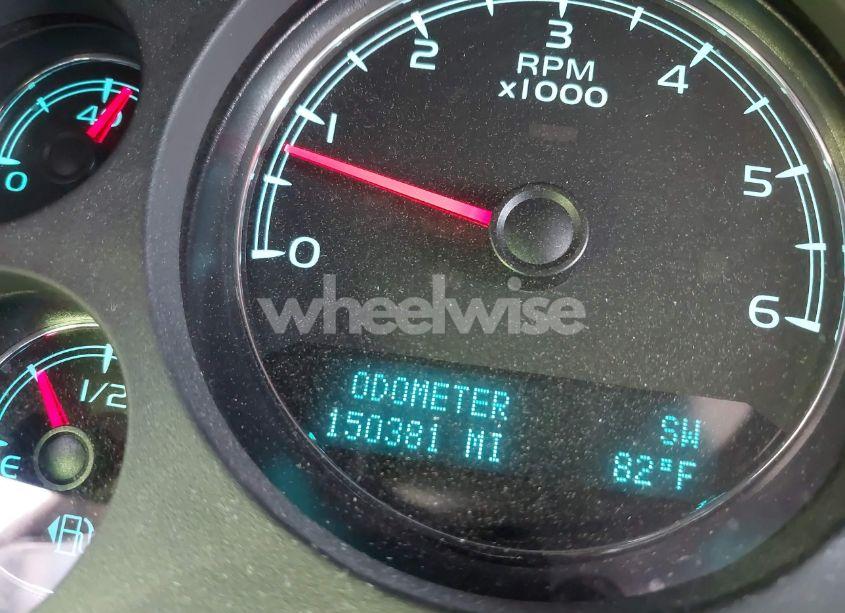 Photo 16 of 2012 Chevrolet Suburban 1500 LT (VIN 1GNSKJE75CR315141)