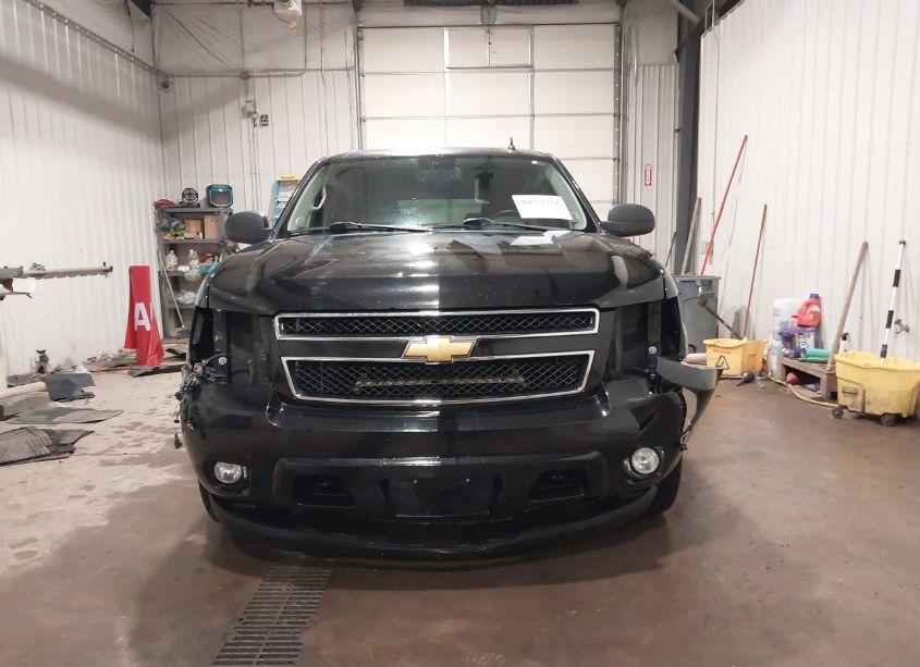 Photo 13 of 2013 Chevrolet Suburban 1500 LT (VIN 1GNSKJE75DR173830)