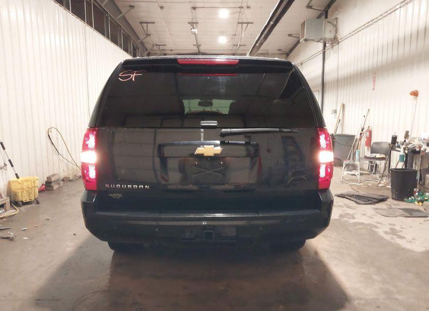 Photo 17 of 2013 Chevrolet Suburban 1500 LT (VIN 1GNSKJE75DR173830)