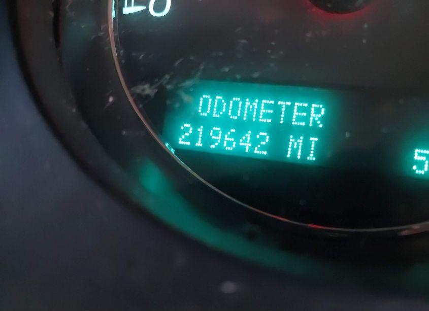 Photo 15 of 2014 Chevrolet Suburban 1500 LT (VIN 1GNSKJE75ER223188)