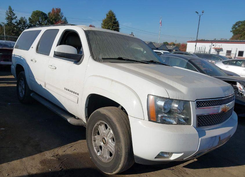 2012 Chevrolet Suburban 1500 LT (VIN 1GNSKJE76CR118527) main photo