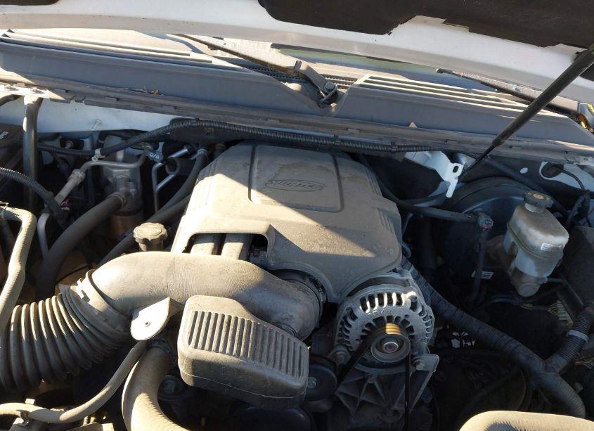 Photo 10 of 2012 Chevrolet Suburban 1500 LT (VIN 1GNSKJE76CR118527)