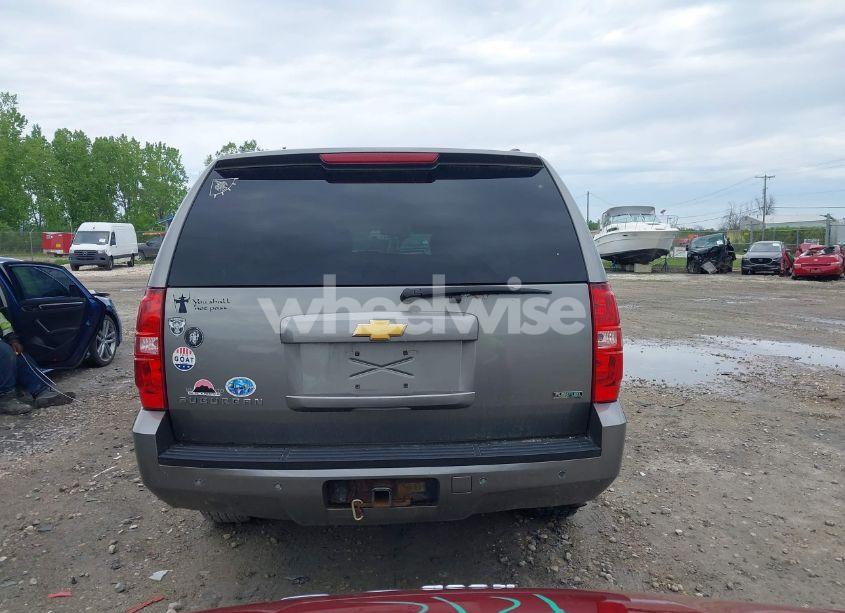 Photo 16 of 2012 Chevrolet Suburban 1500 LT (VIN 1GNSKJE76CR242281)