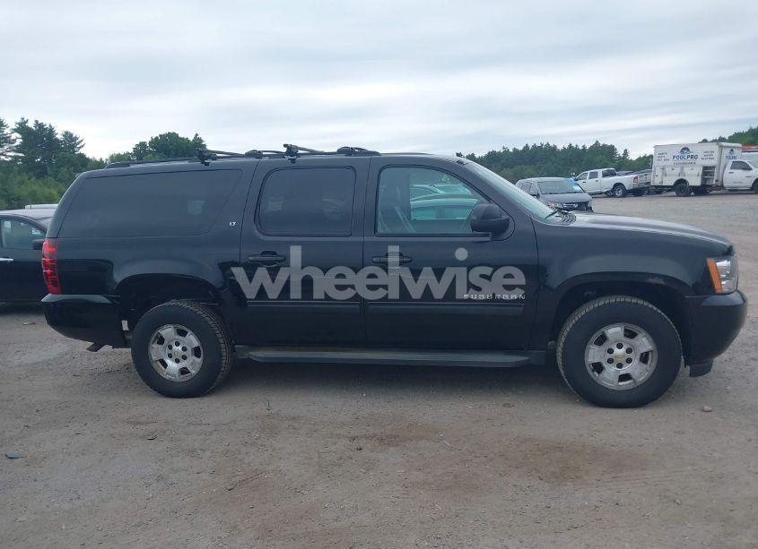 Photo 13 of 2012 Chevrolet Suburban 1500 LT (VIN 1GNSKJE76CR268699)