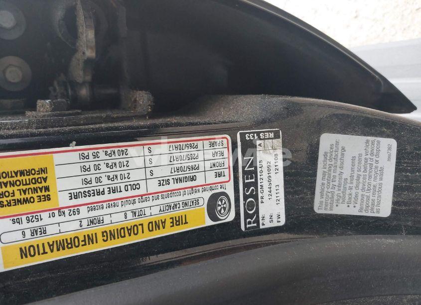 Photo 9 of 2012 Chevrolet Suburban 1500 LT (VIN 1GNSKJE76CR268699)