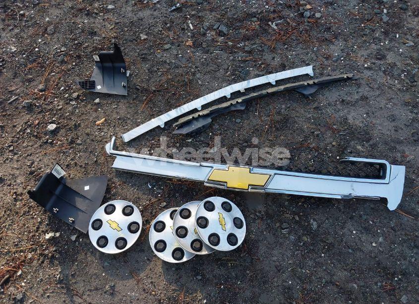 Photo 12 of 2012 Chevrolet Suburban 1500 LT (VIN 1GNSKJE77CR250468)