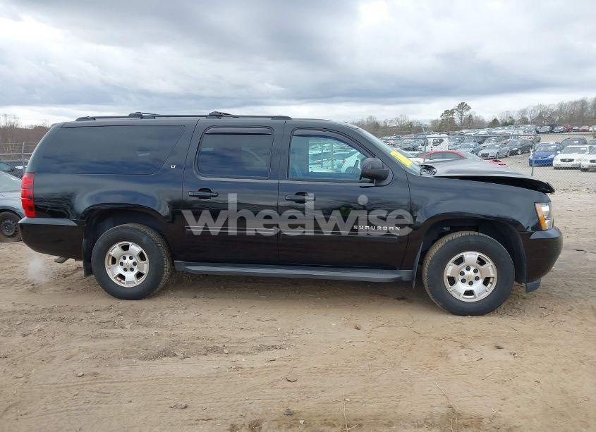 Photo 14 of 2012 Chevrolet Suburban 1500 LT (VIN 1GNSKJE77CR299640)