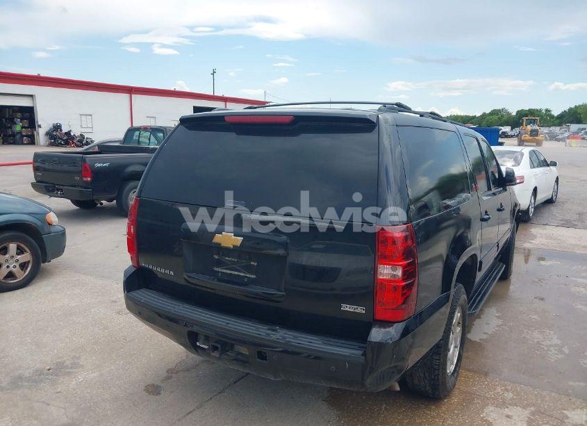 Photo 16 of 2012 Chevrolet Suburban 1500 LT (VIN 1GNSKJE78CR105794)