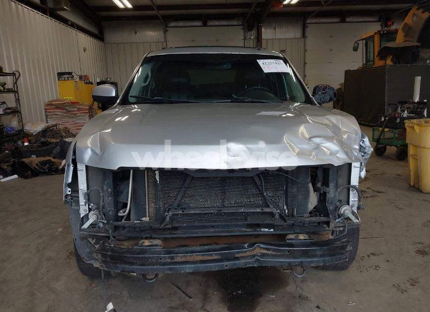 Photo 13 of 2013 Chevrolet Suburban 1500 LT (VIN 1GNSKJE78DR270665)