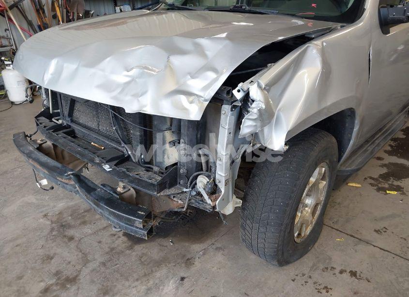 Photo 6 of 2013 Chevrolet Suburban 1500 LT (VIN 1GNSKJE78DR270665)