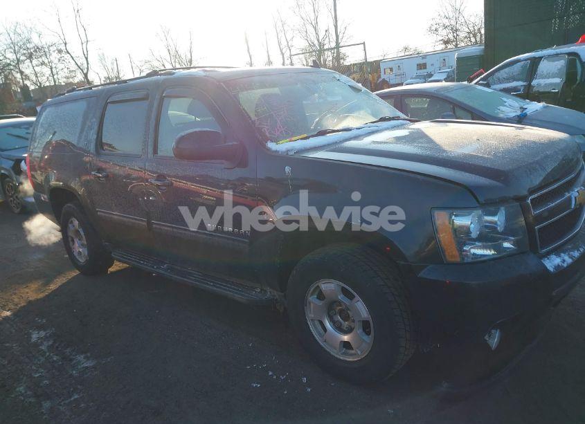 Photo 13 of 2013 Chevrolet Suburban 1500 LT (VIN 1GNSKJE78DR347079)