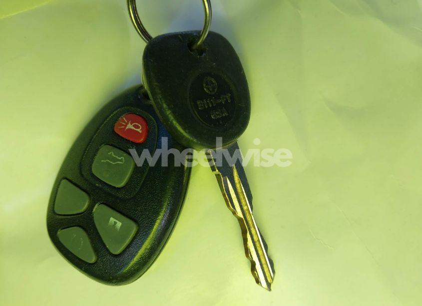 Photo 11 of 2014 Chevrolet Suburban 1500 LT (VIN 1GNSKJE78ER215604)