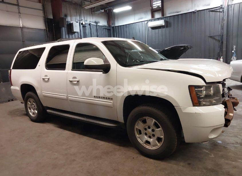 Photo 14 of 2012 Chevrolet Suburban 1500 LT (VIN 1GNSKJE7XCR199239)