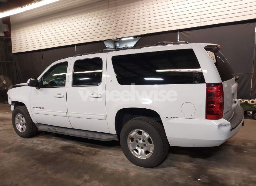 Photo 15 of 2012 Chevrolet Suburban 1500 LT (VIN 1GNSKJE7XCR199239)