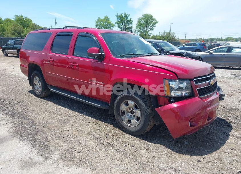 2012 Chevrolet Suburban 1500 LT (VIN 1GNSKJE7XCR239853) main photo