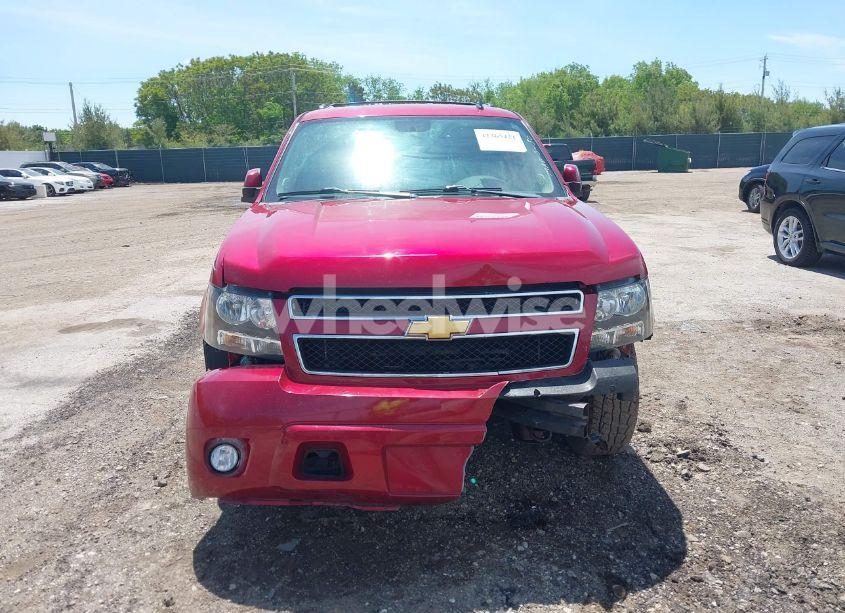 Photo 13 of 2012 Chevrolet Suburban 1500 LT (VIN 1GNSKJE7XCR239853)