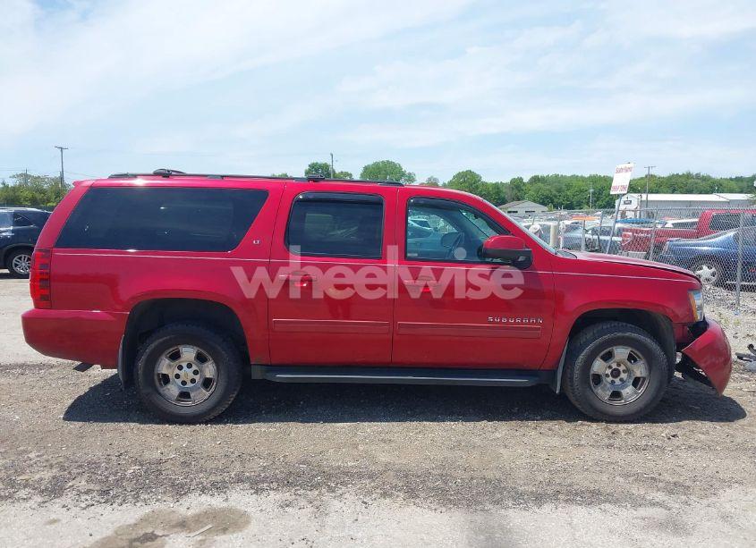 Photo 14 of 2012 Chevrolet Suburban 1500 LT (VIN 1GNSKJE7XCR239853)
