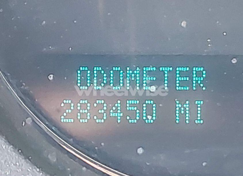 Photo 16 of 2012 Chevrolet Suburban 1500 LT (VIN 1GNSKJE7XCR239853)