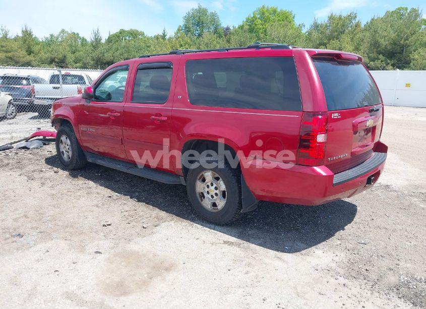 Photo 3 of 2012 Chevrolet Suburban 1500 LT (VIN 1GNSKJE7XCR239853)
