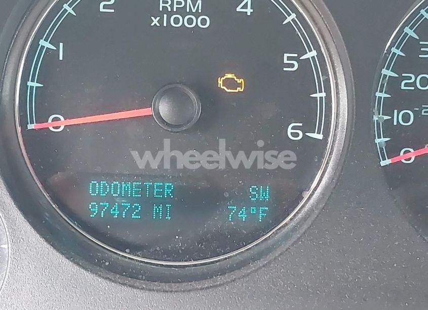 Photo 15 of 2013 Chevrolet Suburban 1500 LT (VIN 1GNSKJE7XDR107421)