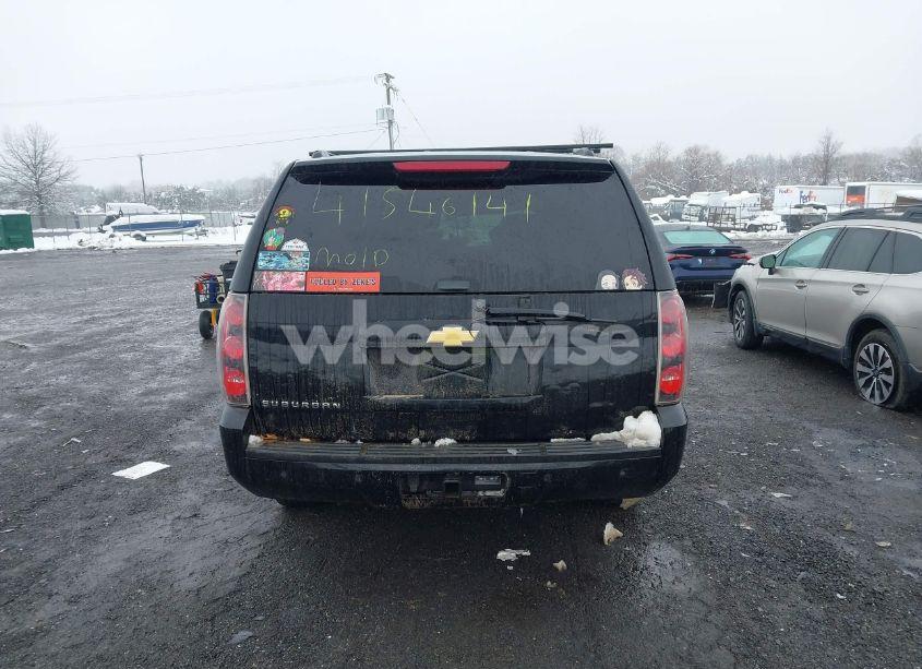 Photo 16 of 2013 Chevrolet Suburban 1500 LT (VIN 1GNSKJE7XDR225923)