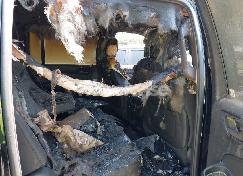 Photo 8 of 2015 Chevrolet Suburban 1500 LT (VIN 1GNSKJKC0FR268882)