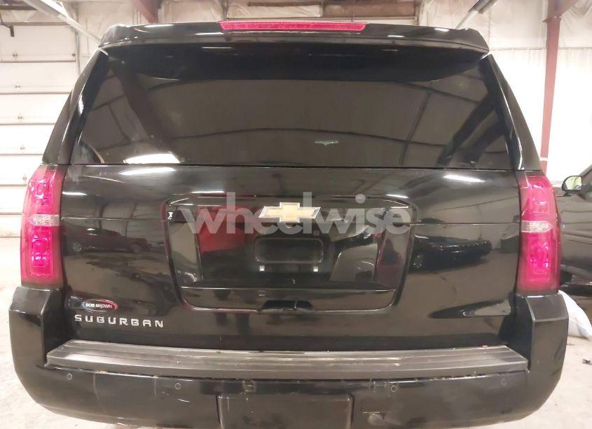 Photo 17 of 2015 Chevrolet Suburban 1500 LT (VIN 1GNSKJKC0FR652810)