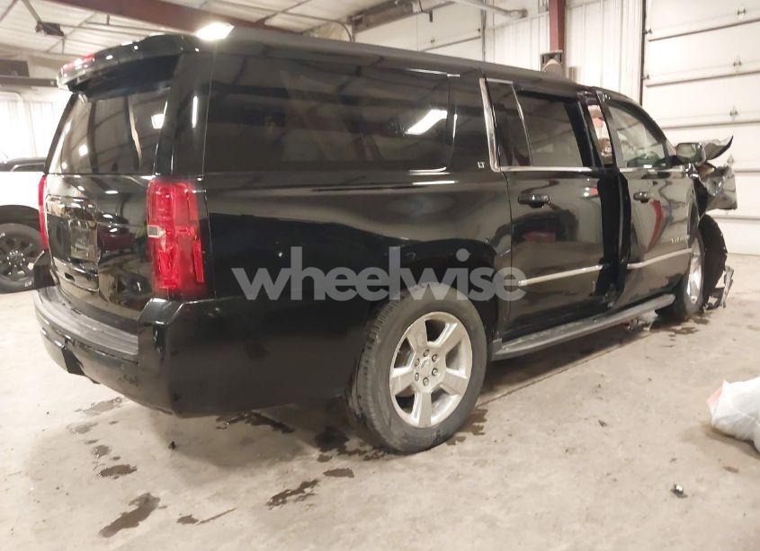 Photo 4 of 2015 Chevrolet Suburban 1500 LT (VIN 1GNSKJKC0FR652810)