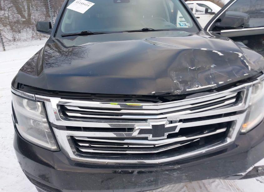 Photo 10 of 2015 Chevrolet Suburban 1500 LT (VIN 1GNSKJKC0FR713234)