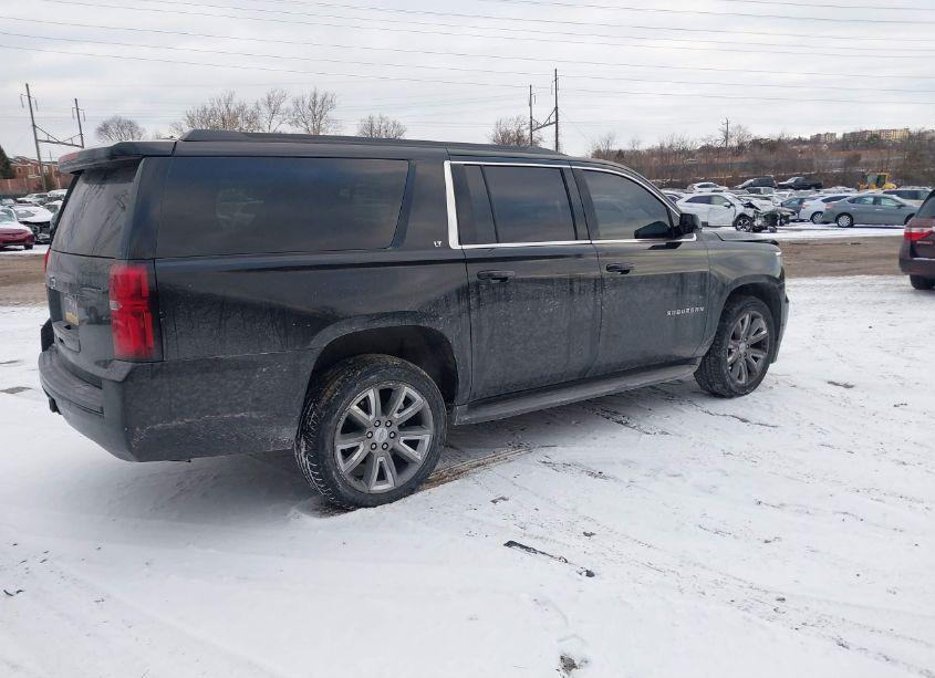 Photo 4 of 2015 Chevrolet Suburban 1500 LT (VIN 1GNSKJKC0FR713234)