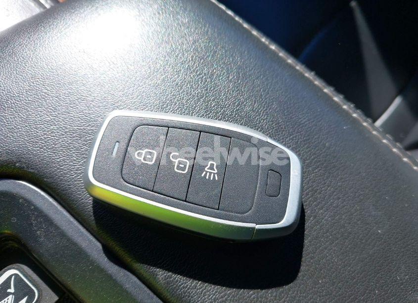 Photo 11 of 2017 Chevrolet Suburban PREMIER (VIN 1GNSKJKC0HR114398)