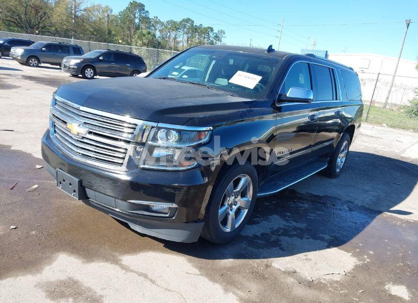Photo 2 of 2017 Chevrolet Suburban PREMIER (VIN 1GNSKJKC0HR114398)