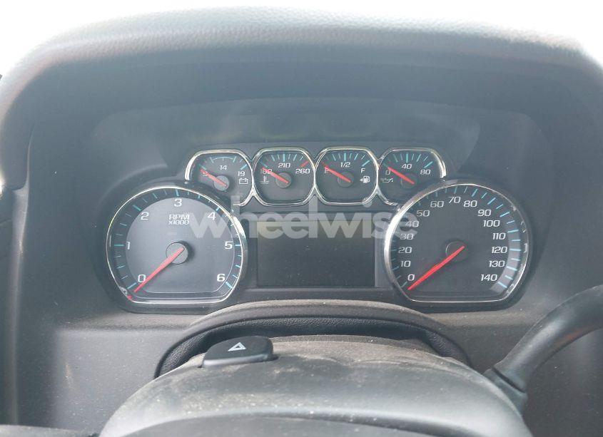 Photo 15 of 2017 Chevrolet Suburban PREMIER (VIN 1GNSKJKC0HR266648)