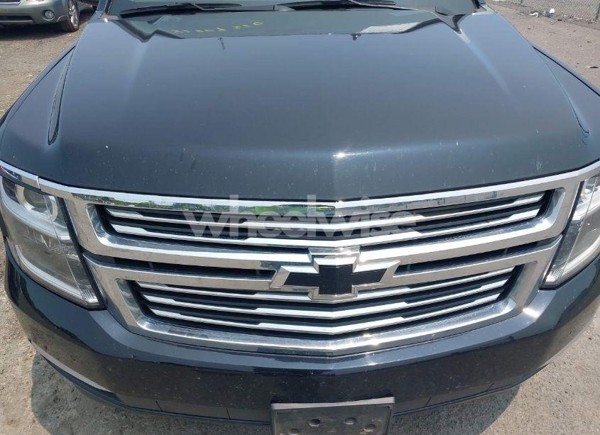 Photo 6 of 2017 Chevrolet Suburban PREMIER (VIN 1GNSKJKC0HR266648)