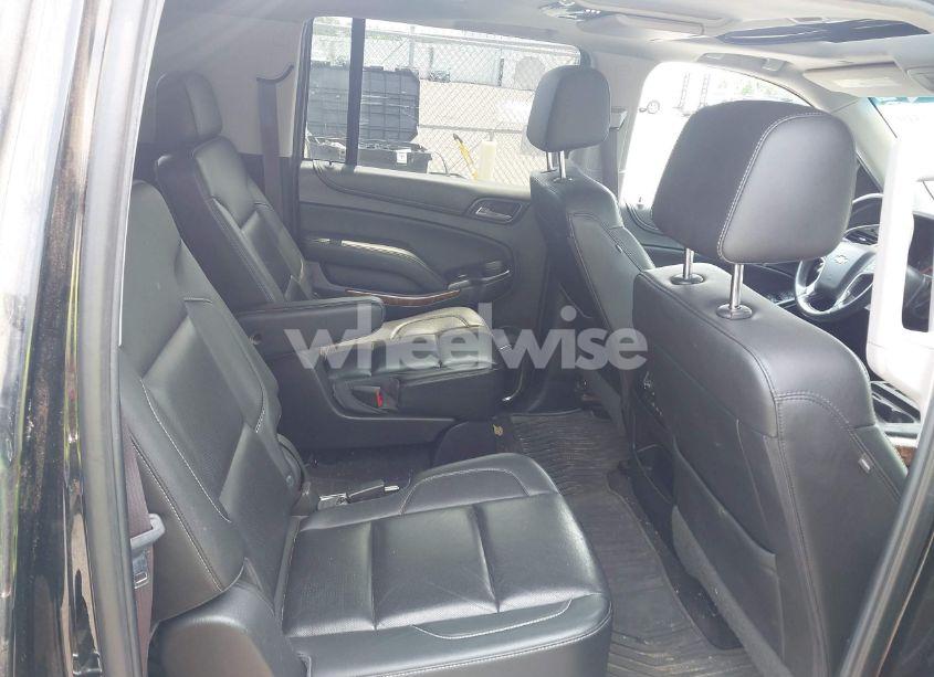 Photo 8 of 2017 Chevrolet Suburban PREMIER (VIN 1GNSKJKC0HR266648)