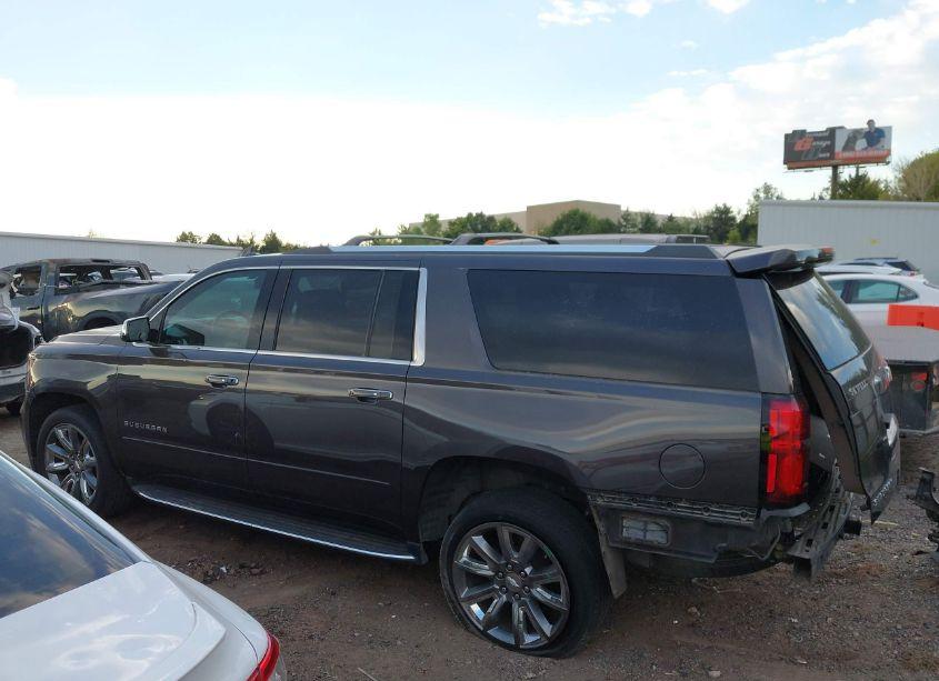 Photo 14 of 2017 Chevrolet Suburban PREMIER (VIN 1GNSKJKC0HR276046)