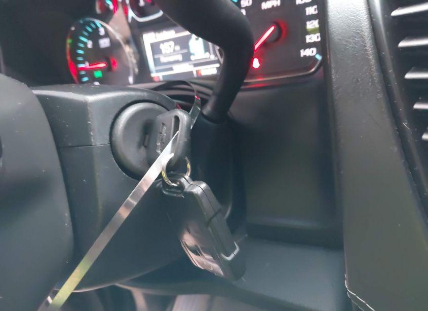 Photo 11 of 2015 Chevrolet Suburban 1500 LT (VIN 1GNSKJKC1FR256627)